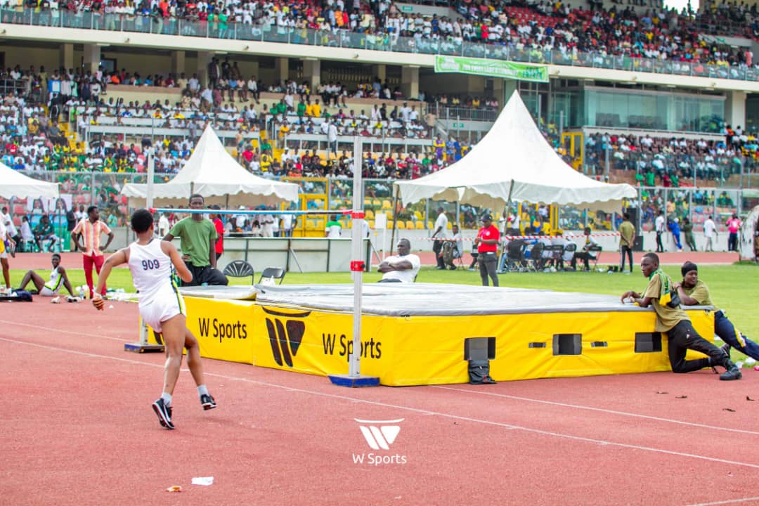 High Jump Landing Mat (10Ft x 16.6Ft x 2Ft)