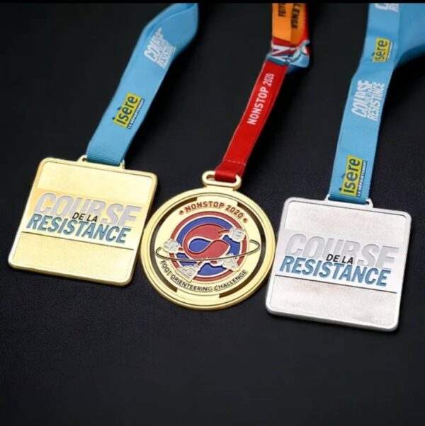 Medals - Image 7