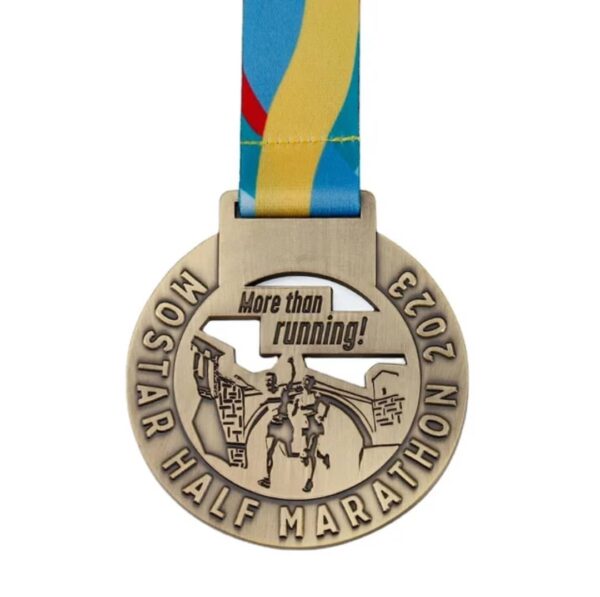 Medals - Image 19
